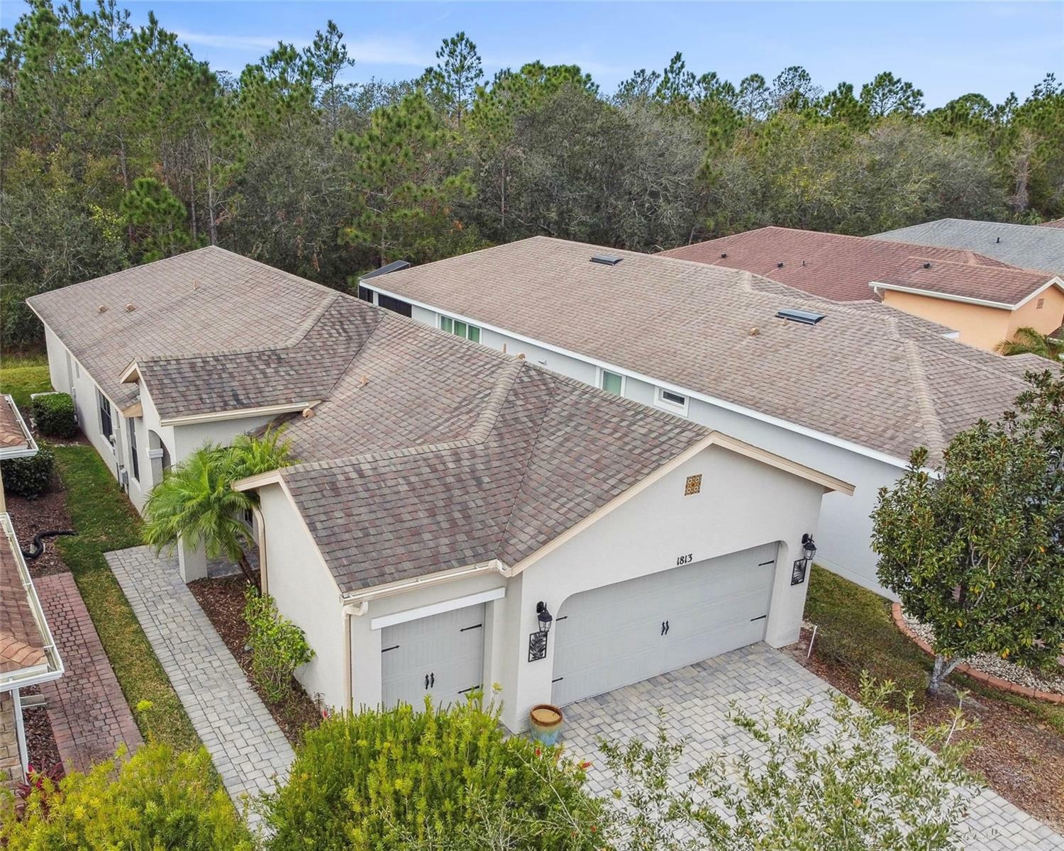 Property Photo:  1813 Pelican Hill Way  FL 34759 