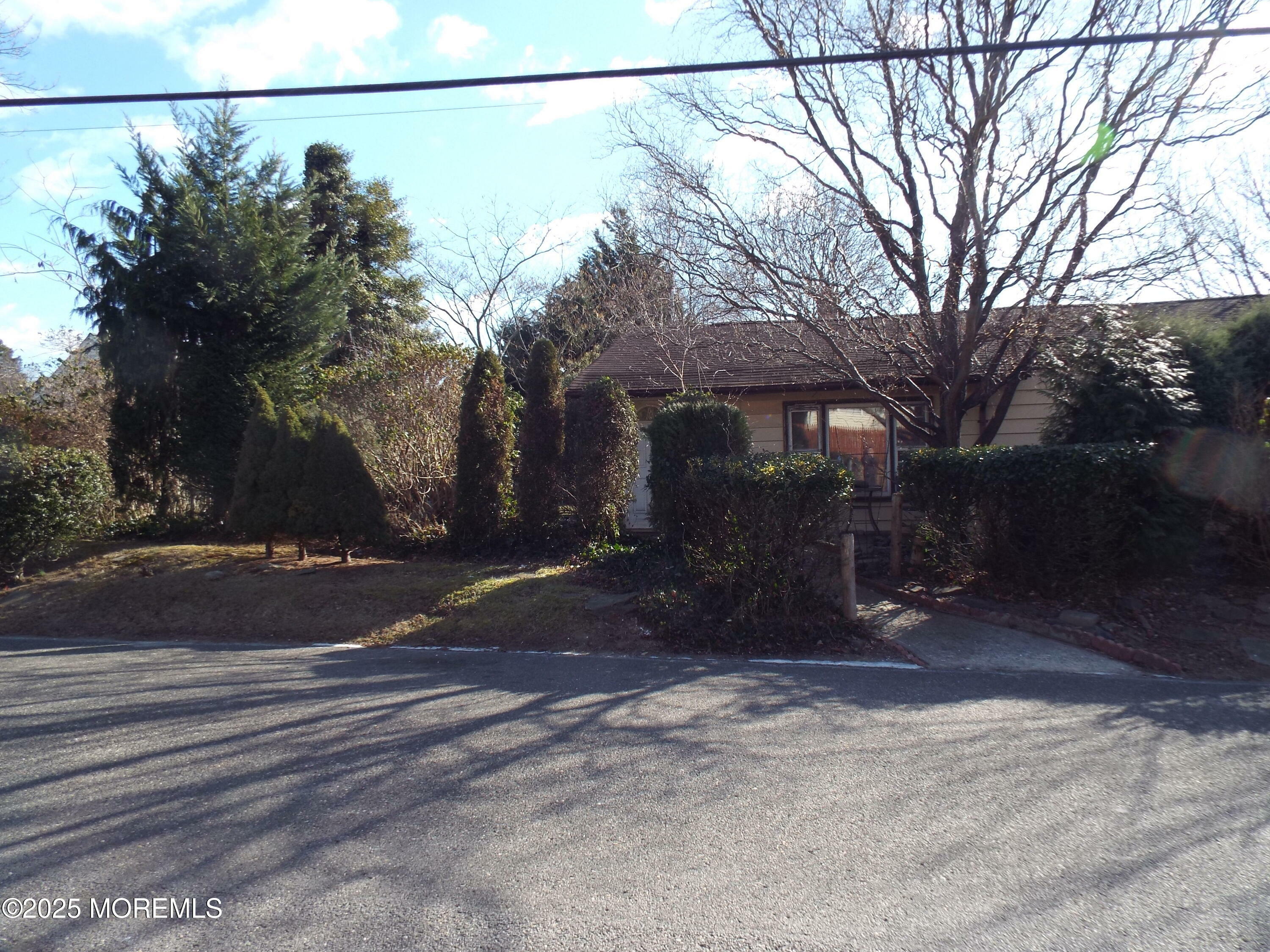 Property Photo:  2006 Lincoln Avenue  NJ 07719 