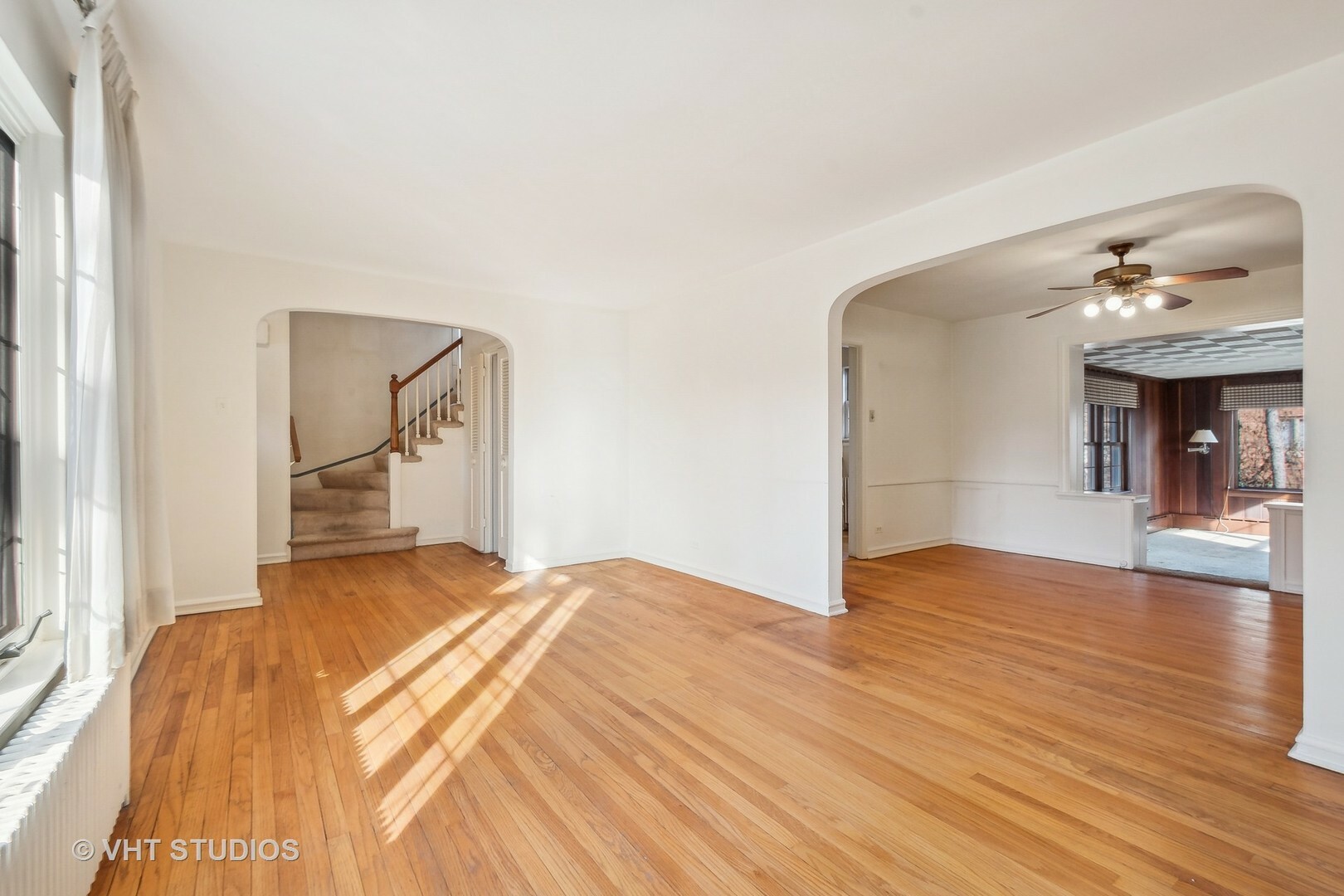 Property Photo:  6907 N Kenton Avenue  IL 60712 