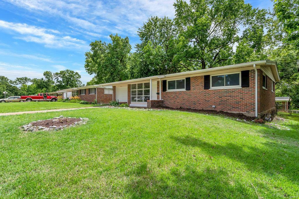 Property Photo:  10537 Chickering Drive  MO 63136 