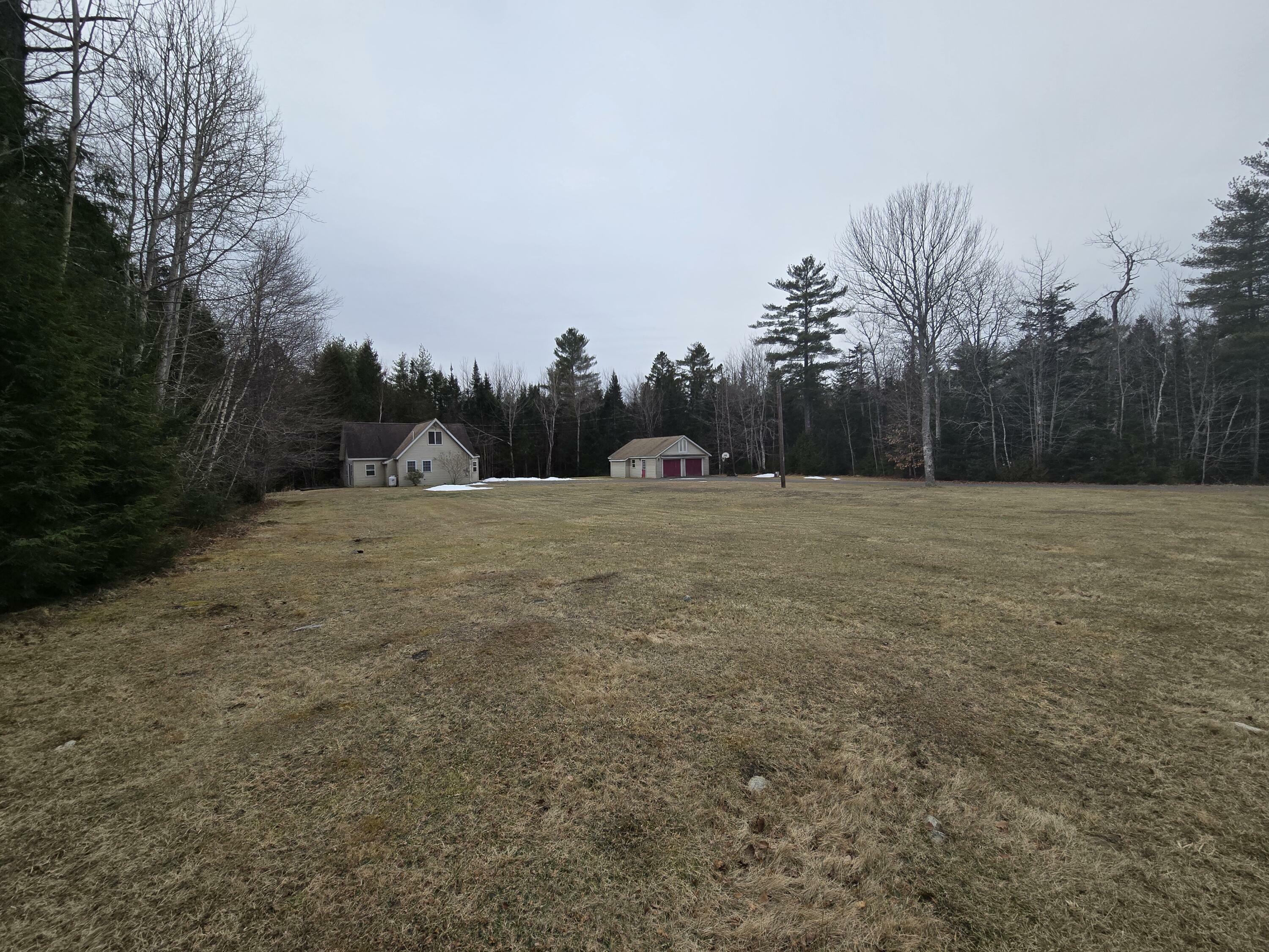 Property Photo:  583 County Road  ME 04461 