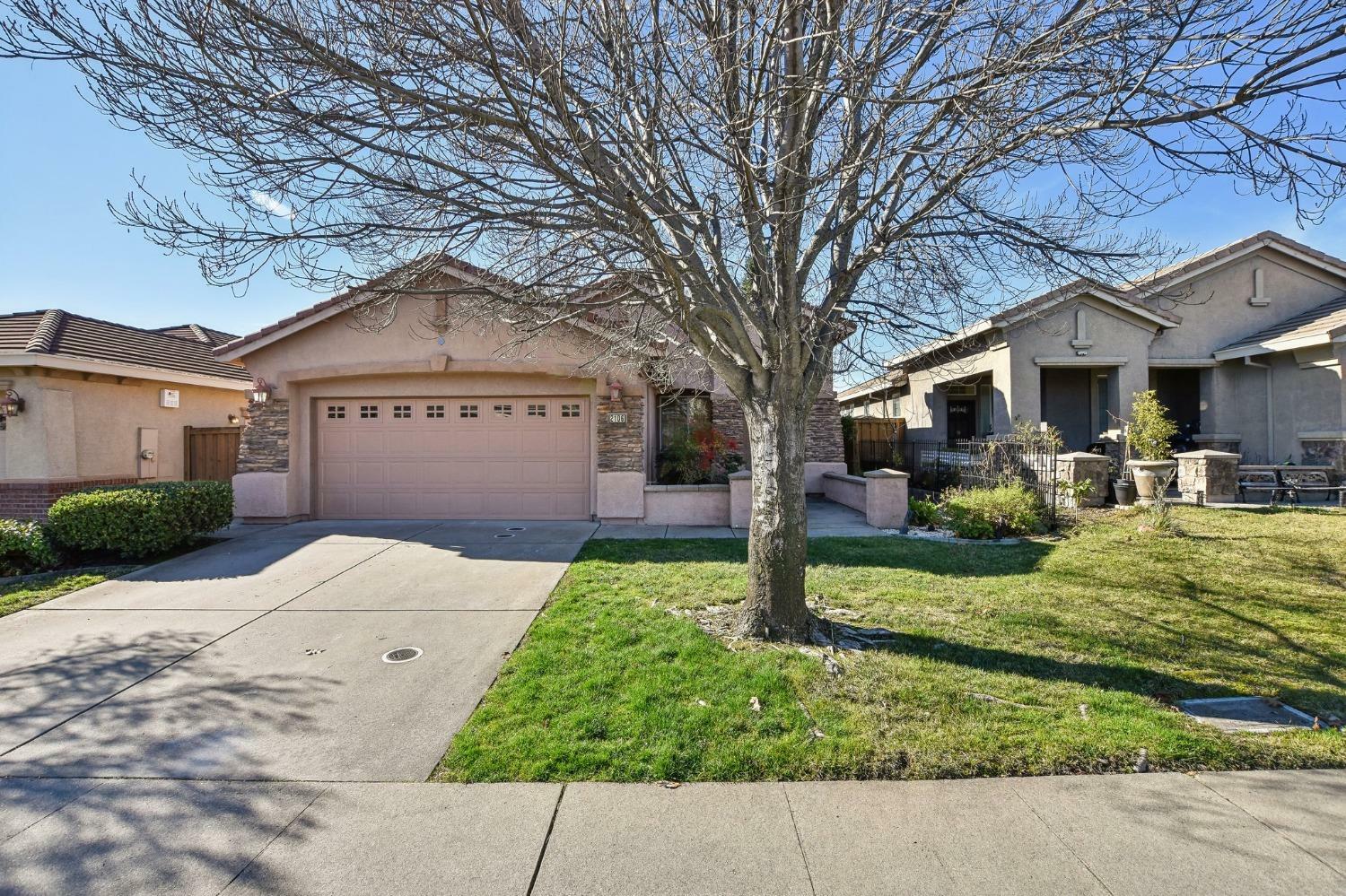 2106 Horseshoe Glen Circle  Folsom CA 95630 photo