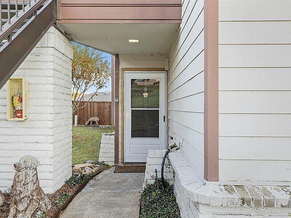 Property Photo: 442 Yacht Club Drive B TX 75032