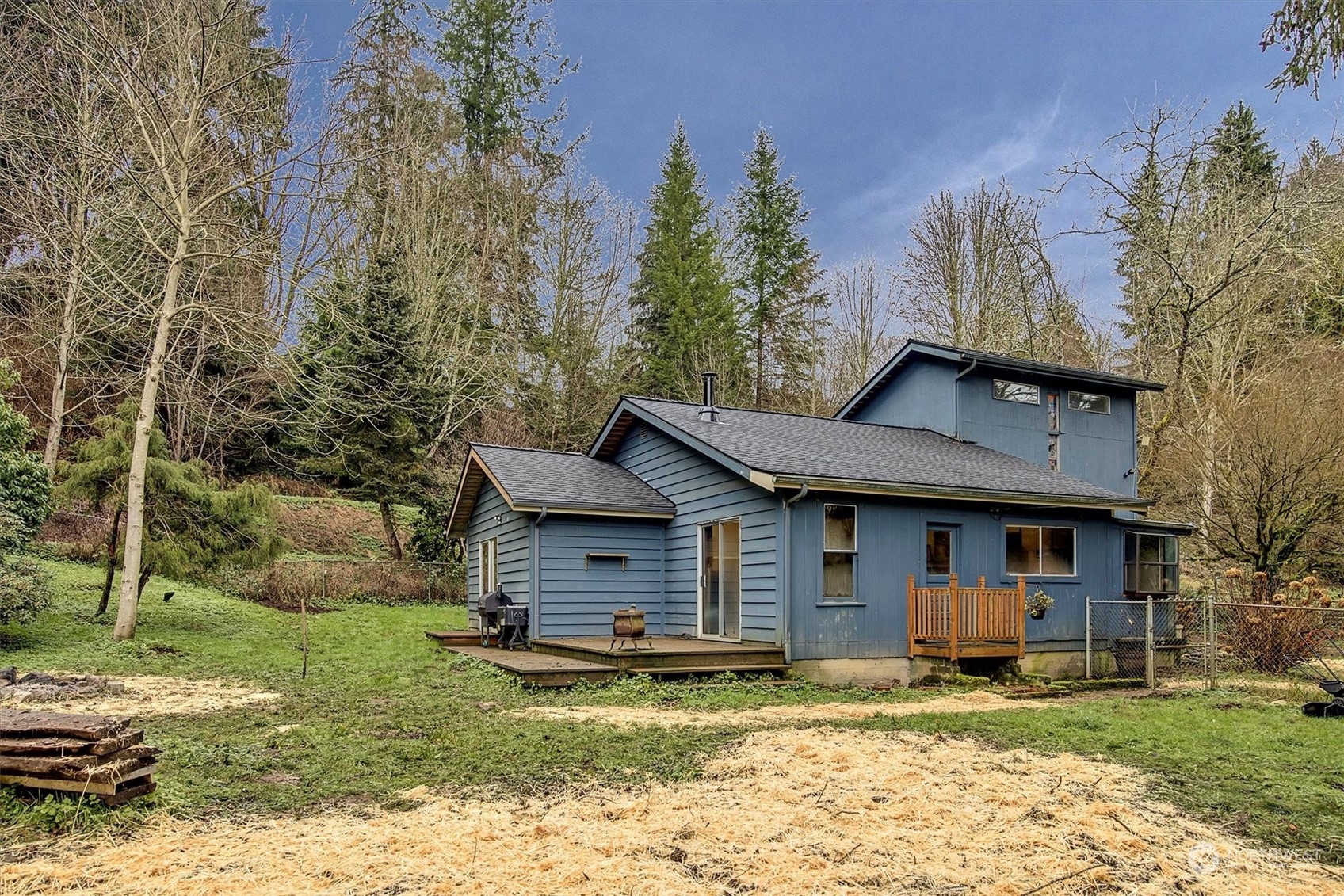 Property Photo:  13321  208th Street NE  WA 98223 