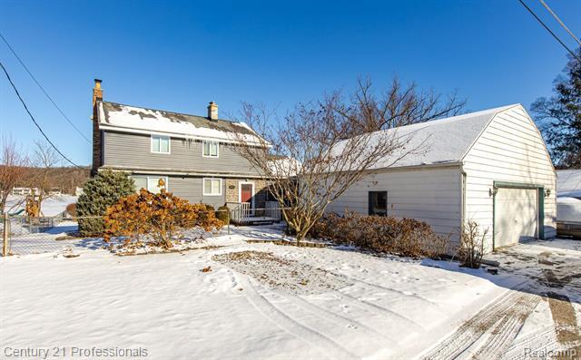 Property Photo: 2506 Tackles Drive MI 48386