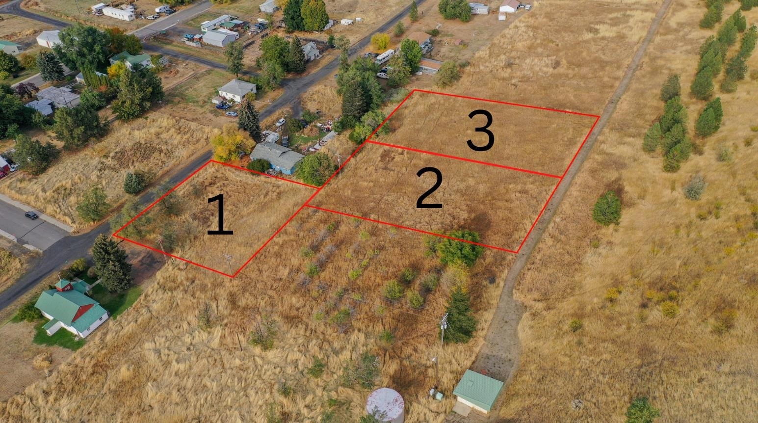 Property Photo:  7xx Hill St Lot 2  WA 99017 