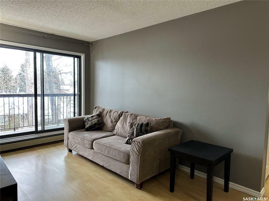 Property Photo:  225 Kingsmere Boulevard 204  SK S7J 4J6 