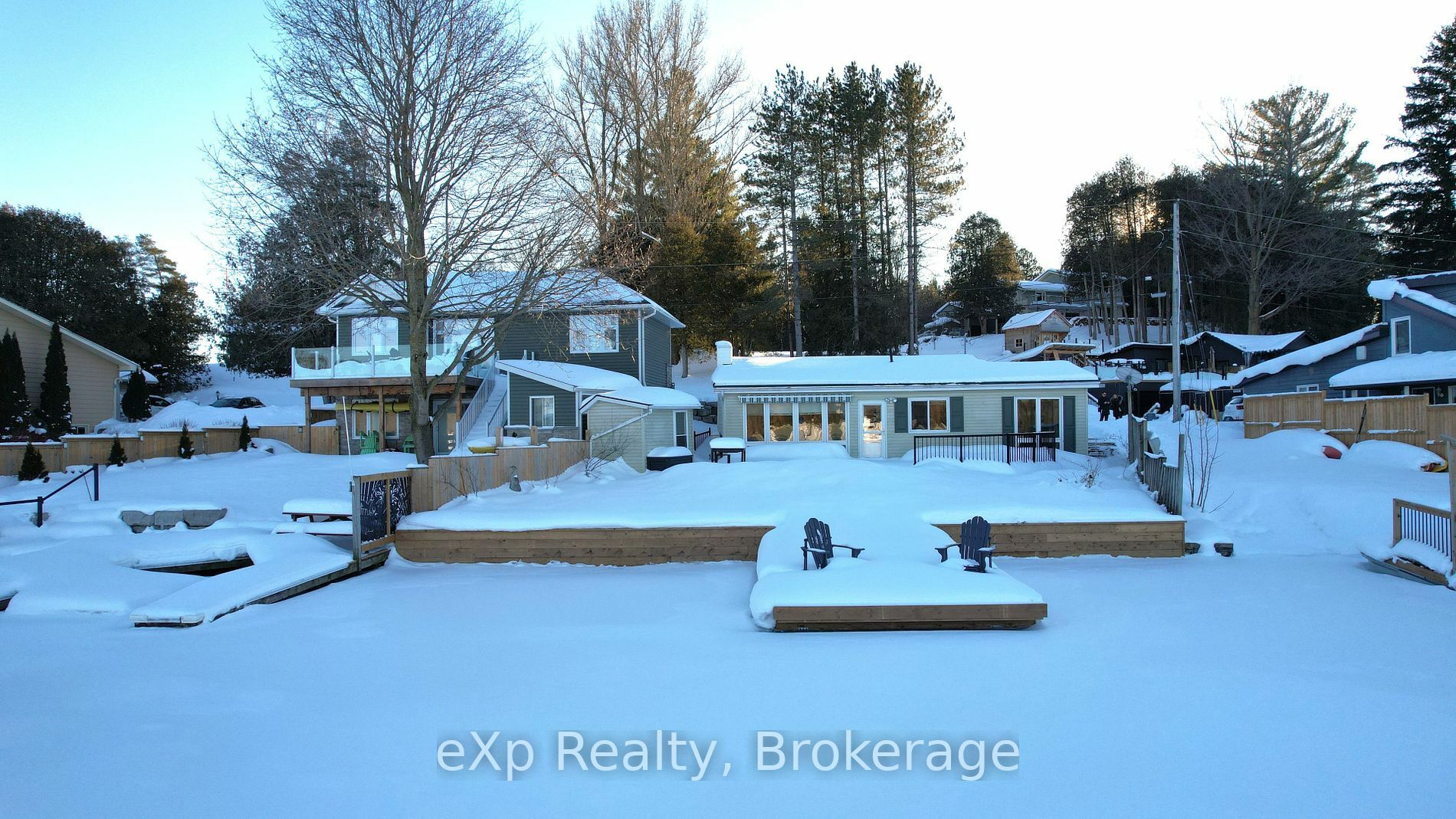 Property Photo:  209 Lake Rosalind Road 2  ON N4N 3B9 