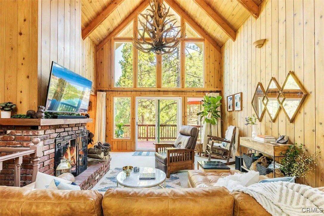 Property Photo: 26974 Tunnel Drive CA 92352