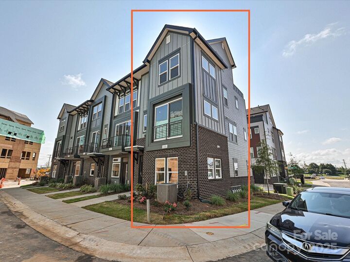 1308 Walter Taylor Way Eqx0105  Charlotte NC 28206 photo