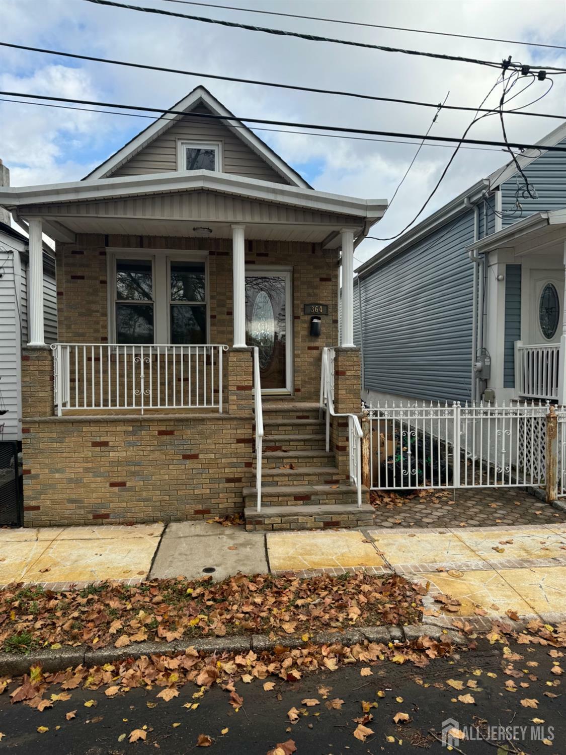 Property Photo:  364 Myrtle Street  NJ 08861 