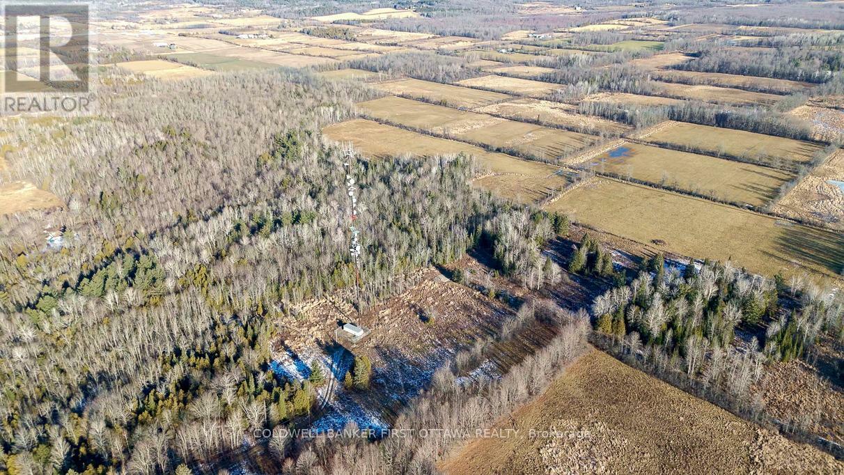 Property Photo:  2072 Christie Lake Road  ON K7H 3C6 