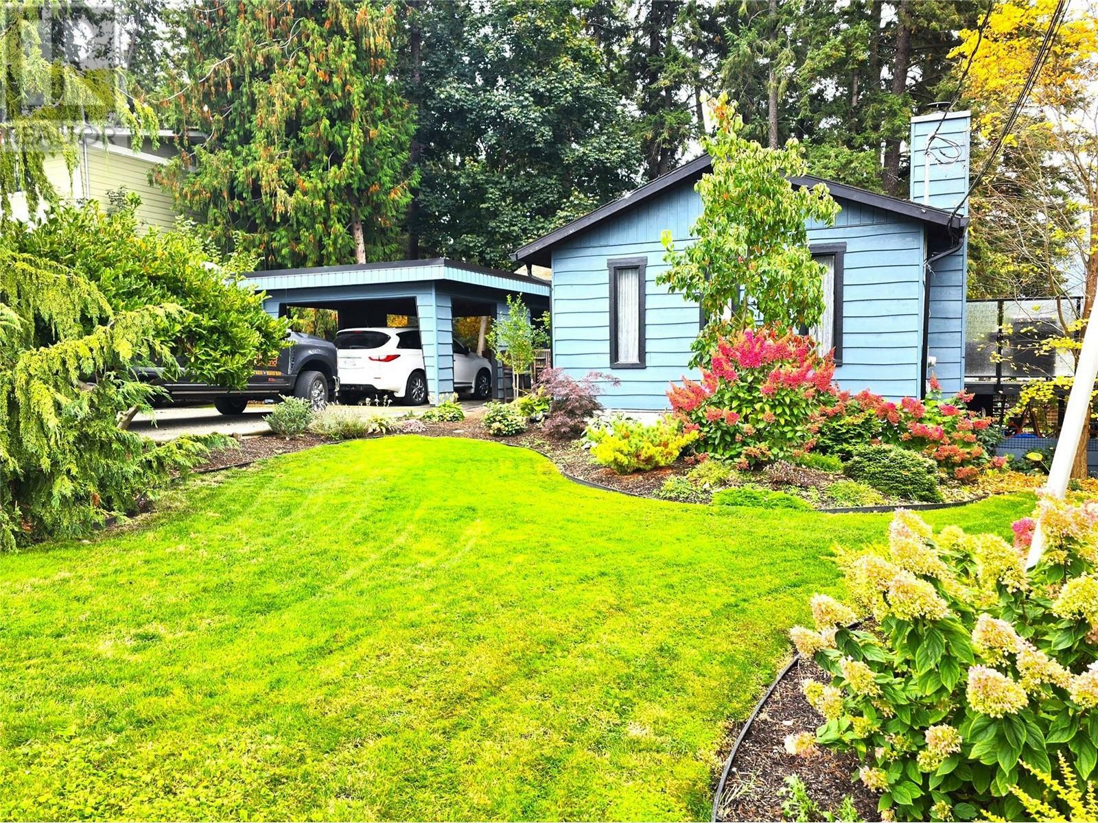 Property Photo:  2740 25th Avenue Northeast  BC V1E 3C7 