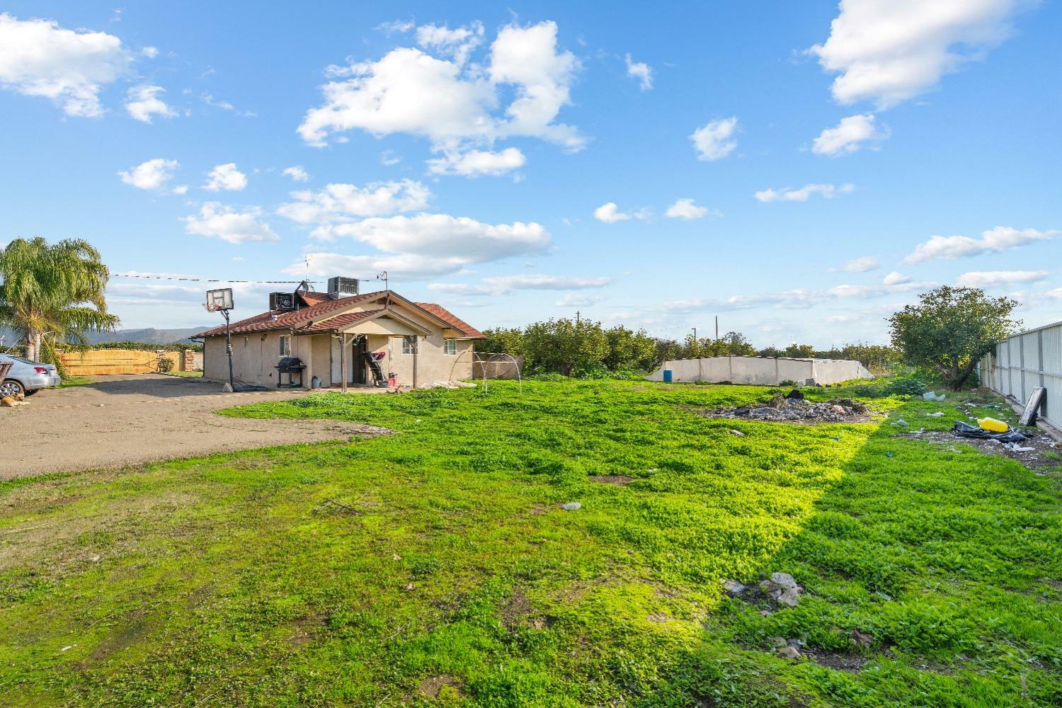 Property Photo:  43439 Road 140  CA 93647 