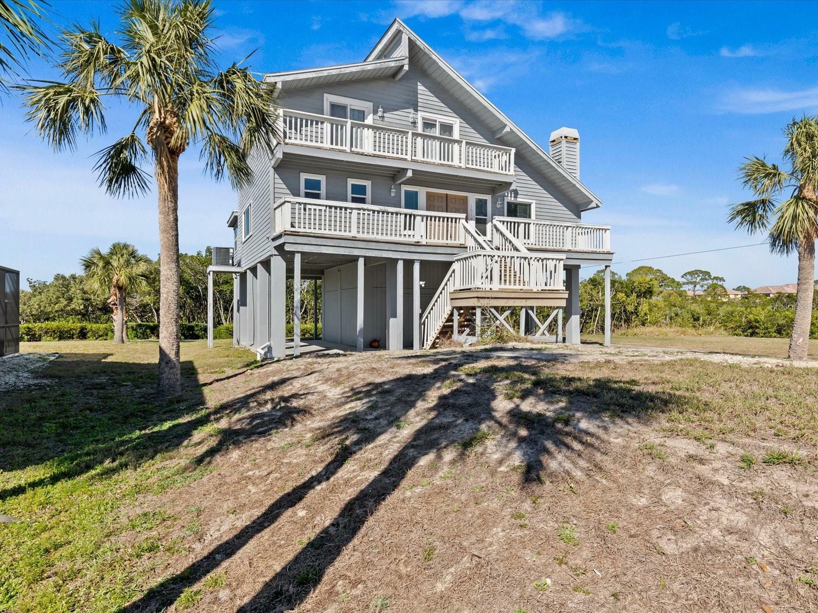 Property Photo:  1614 Sea Breeze Drive  FL 34689 