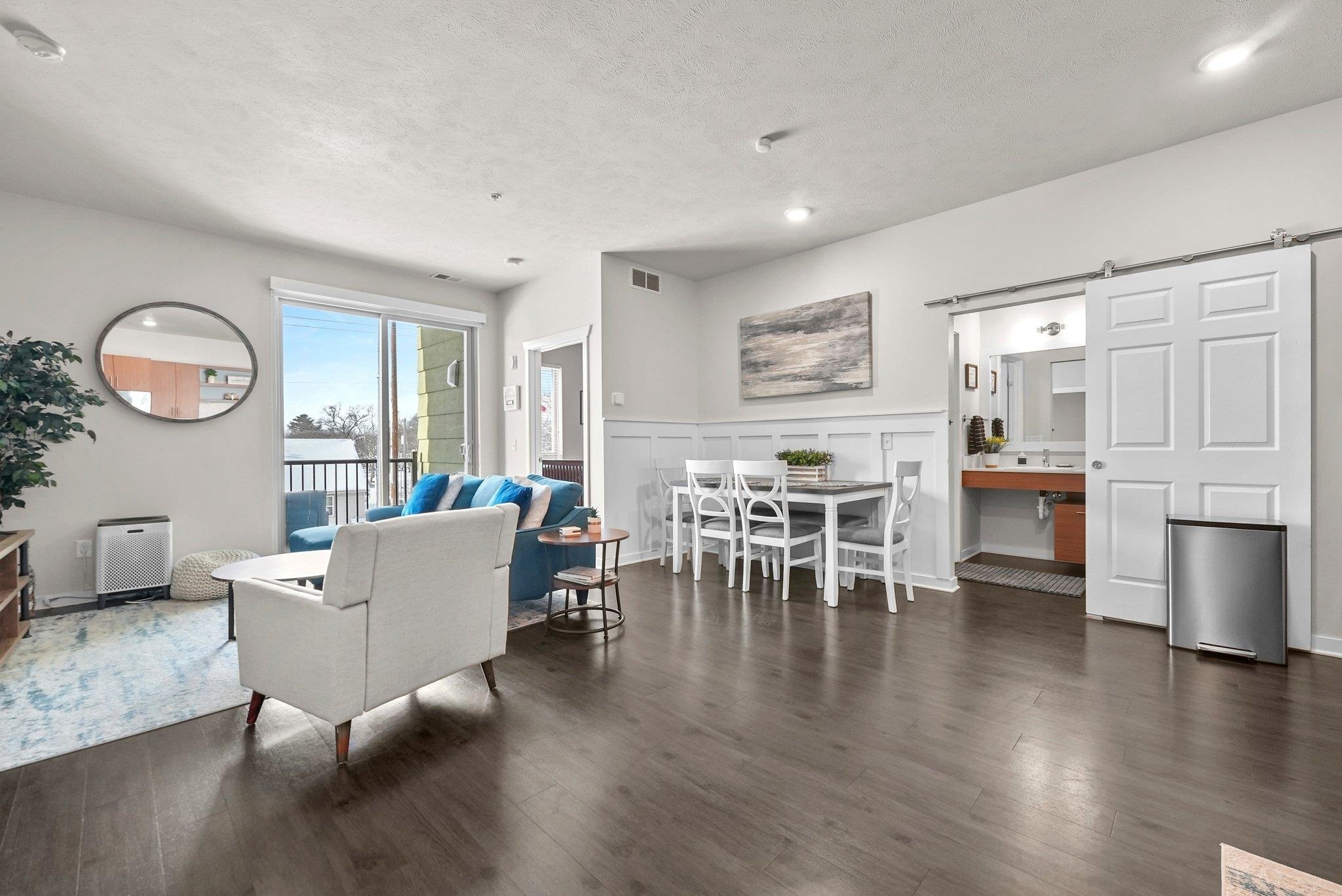 Property Photo:  630-317 S Garfield Avenue 317  MI 49686 