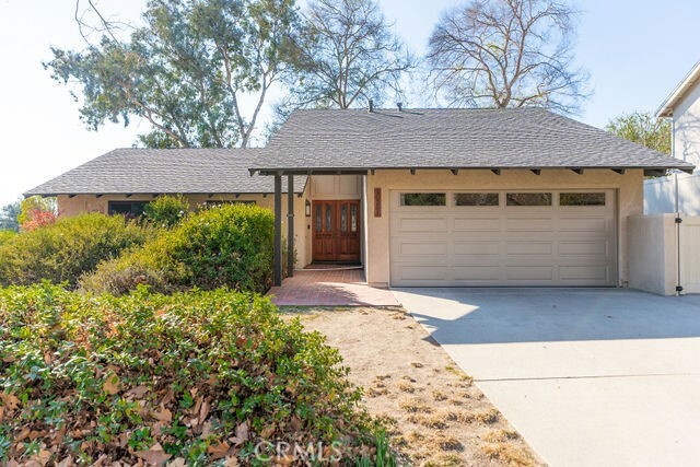 Property Photo: 30261 Villa Alturas Drive CA 92592