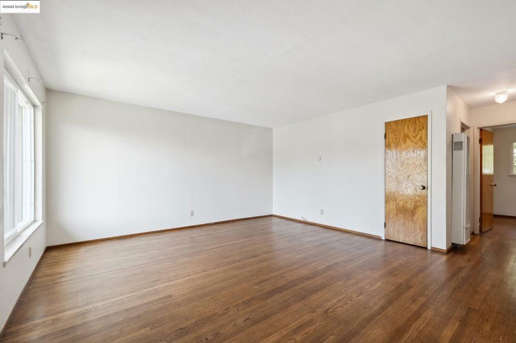 Property Photo: 1612 Parker St CA 94703