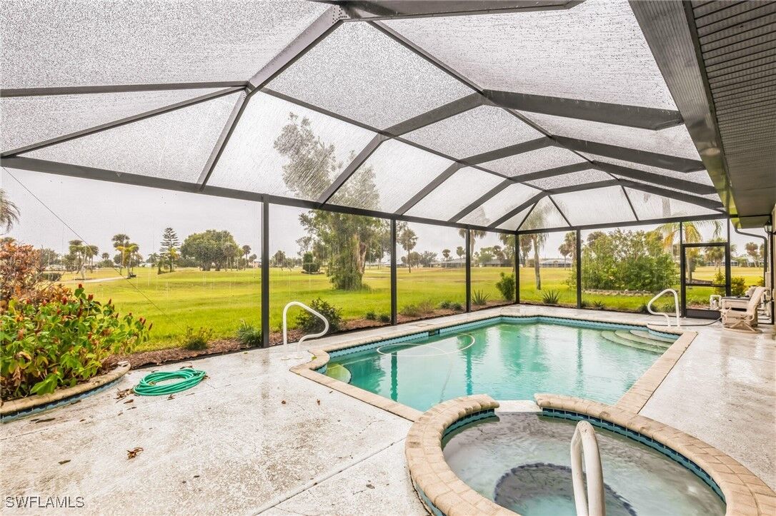 Property Photo: 250 SE 9th Terrace FL 33990