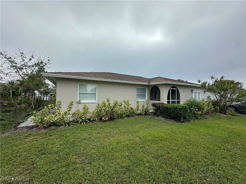 Property Photo:  3112 52nd Terrace SW  FL 34116 