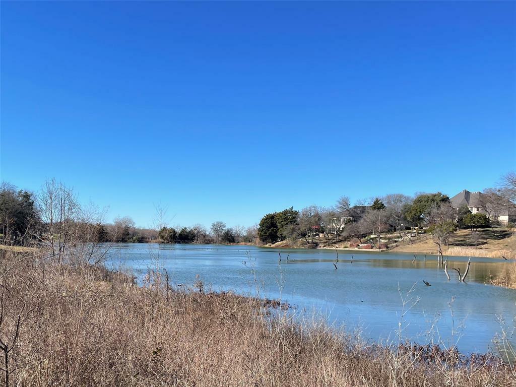 Property Photo:  2705 Wood Lake Drive  TX 75104 