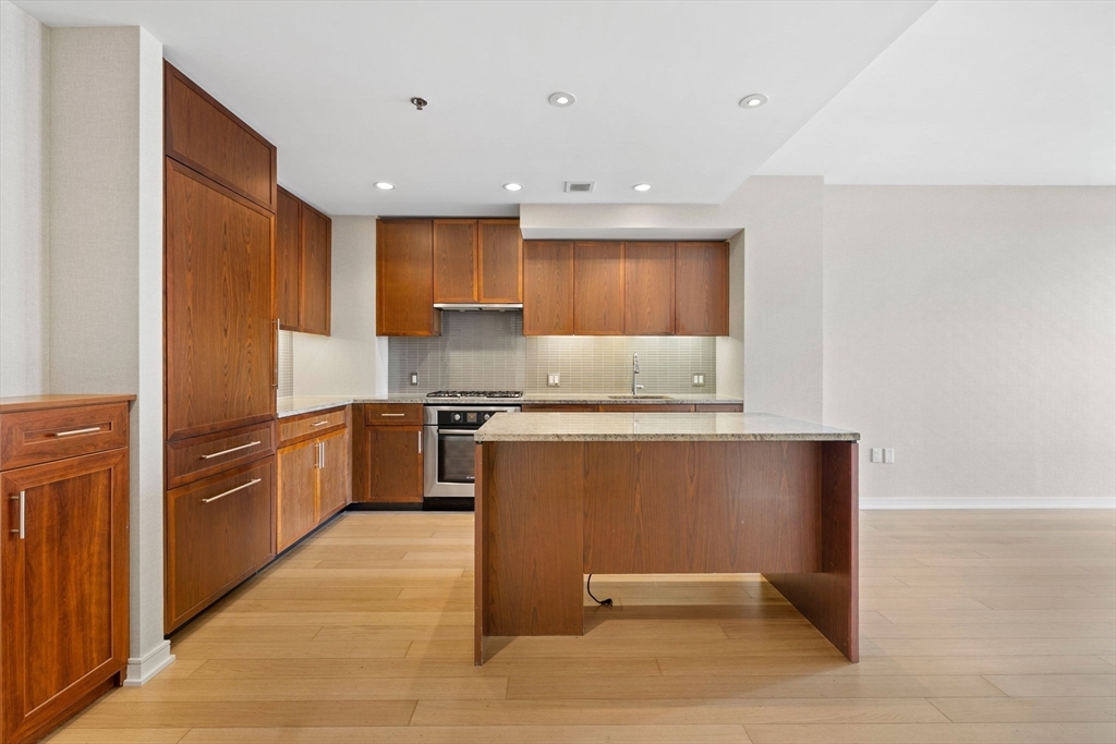 Property Photo: 580 Washington Street 15E MA 02111