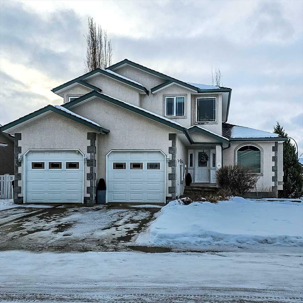 155 Alexander Crescent  Red Deer AB T4R 2R7 photo