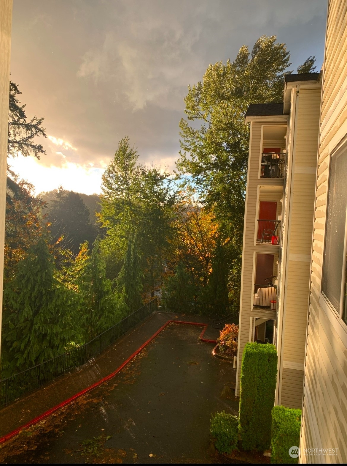 10709  Valley View Road A203  Bothell WA 98011 photo