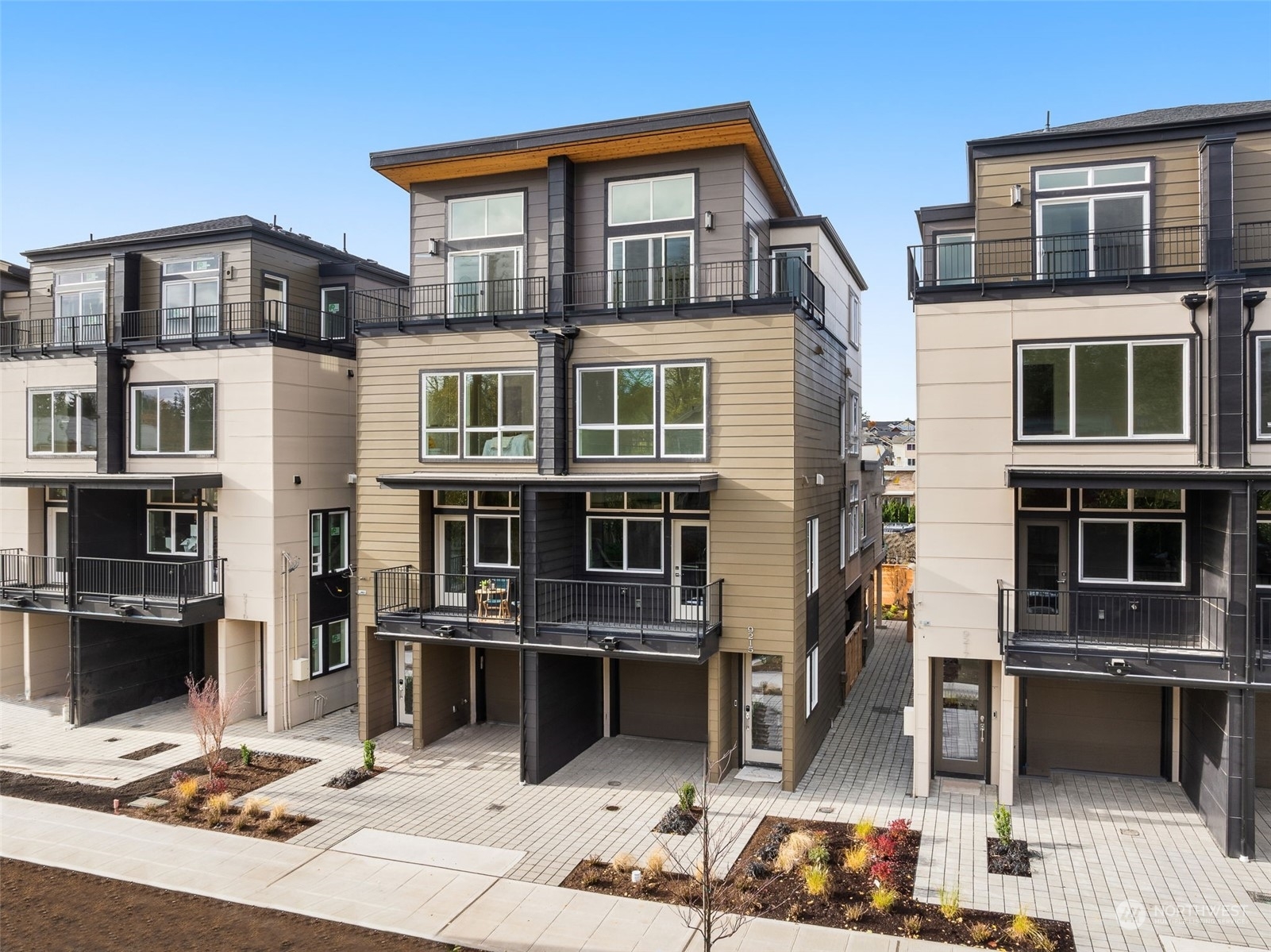 Property Photo: 9215 Densmore Avenue N WA 98103