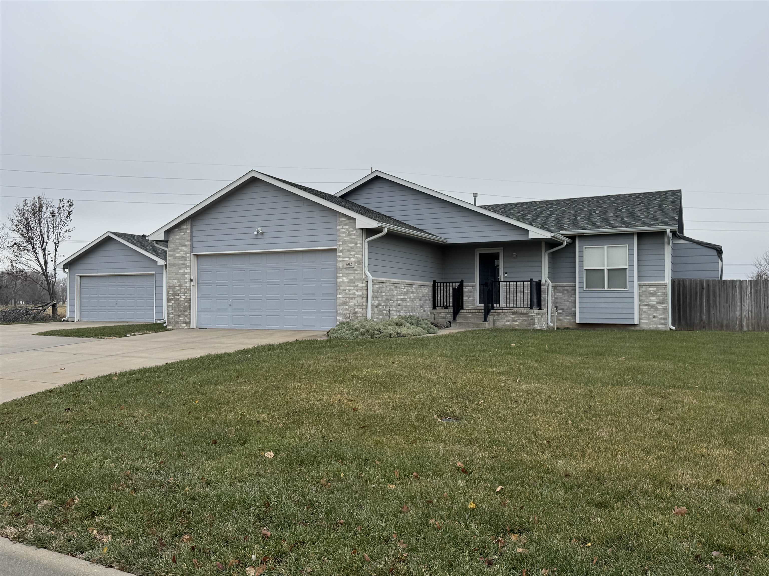 Property Photo:  602 S Meadows Dr  KS 67062 