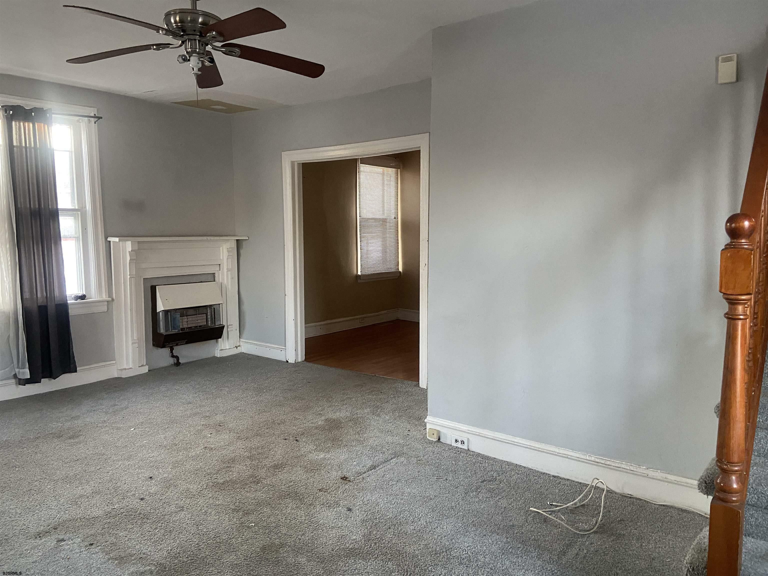 Property Photo:  33 E Bayview  NJ 08232 