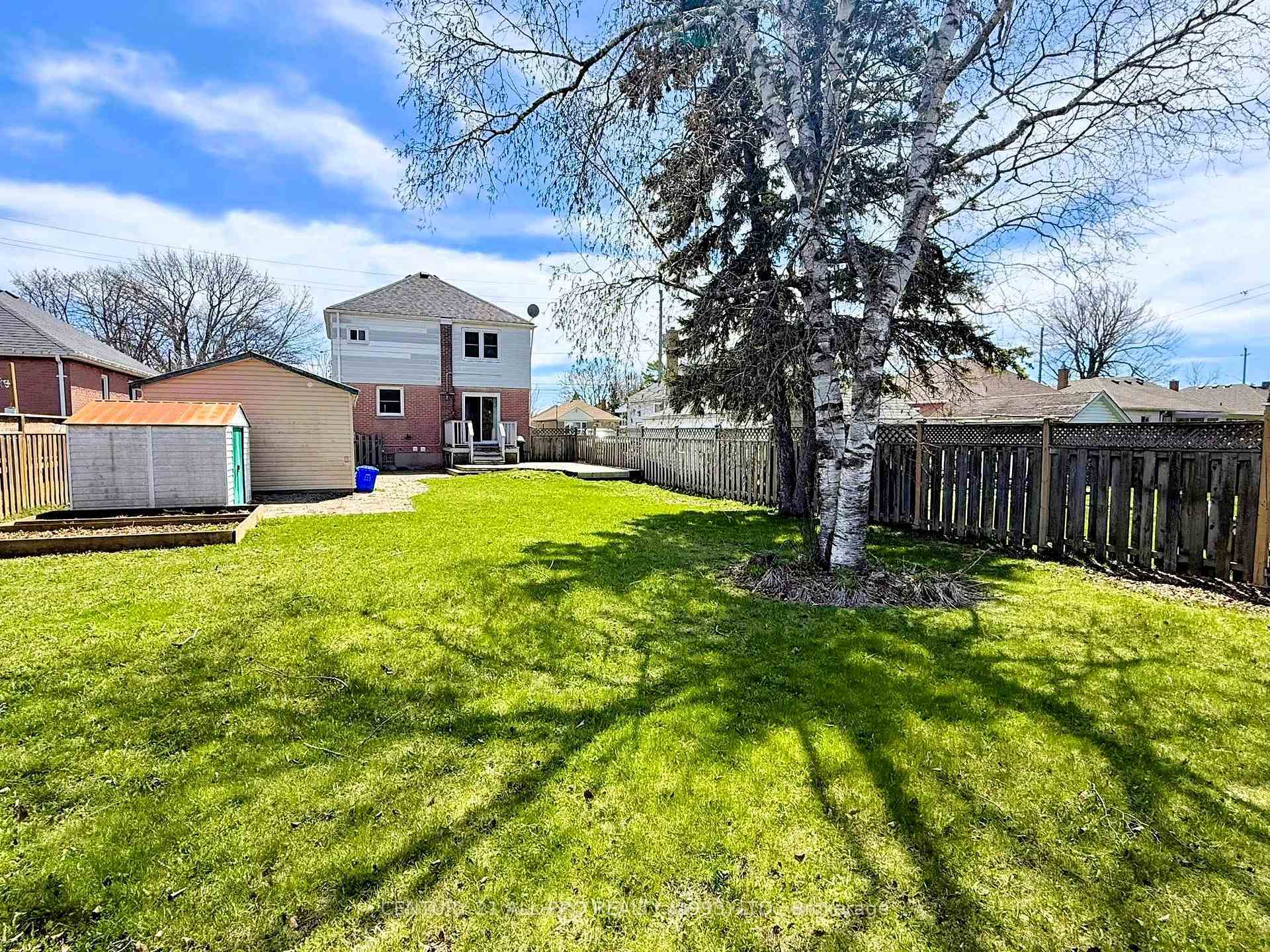 Property Photo: 154 Munroe Street ON K9A 1C1