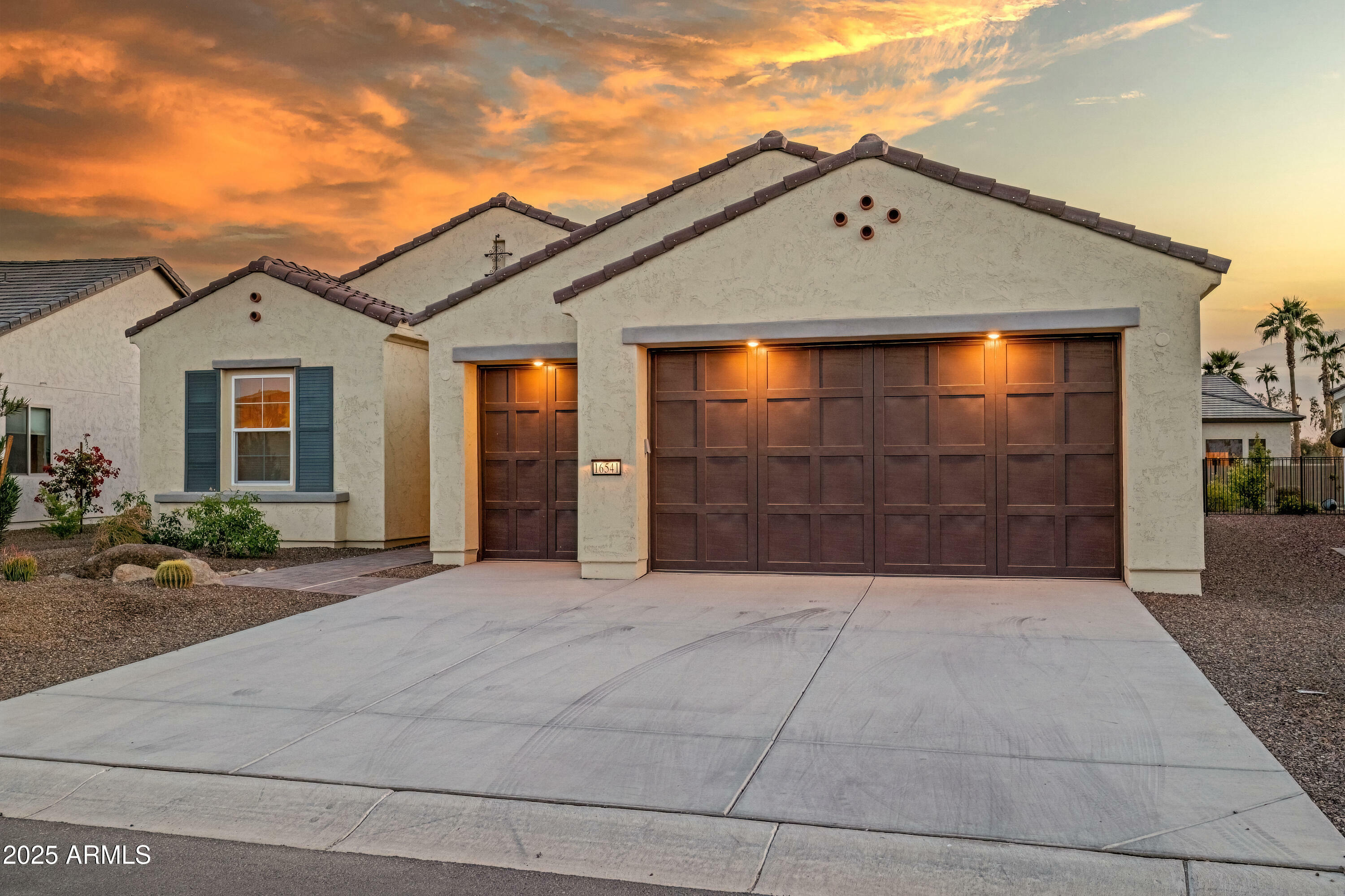 Property Photo: 16541 W Edgemont Avenue AZ 85395