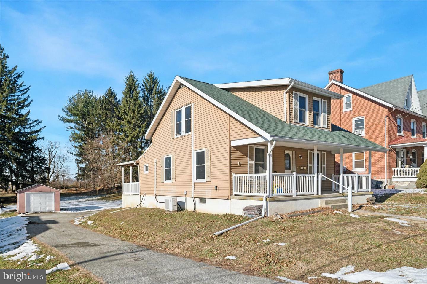 Property Photo:  330 N Bridge Street  PA 17509 