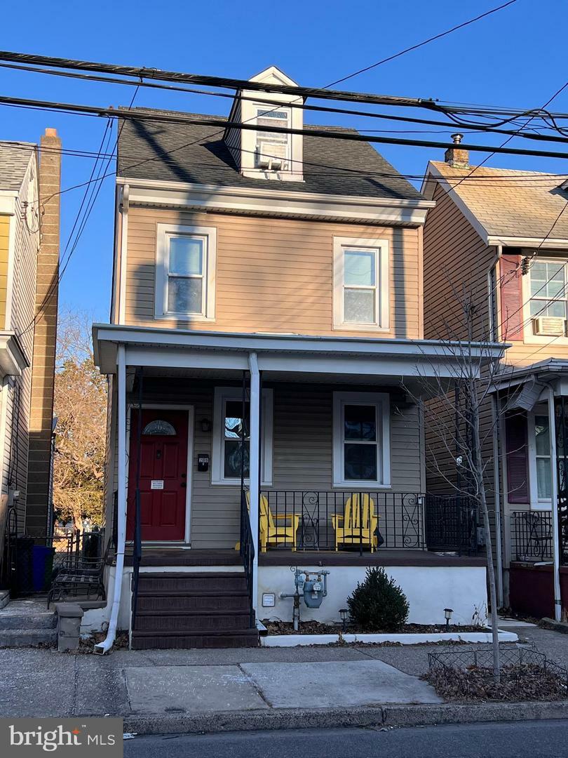 Property Photo:  209 Buckley Street  PA 19007 