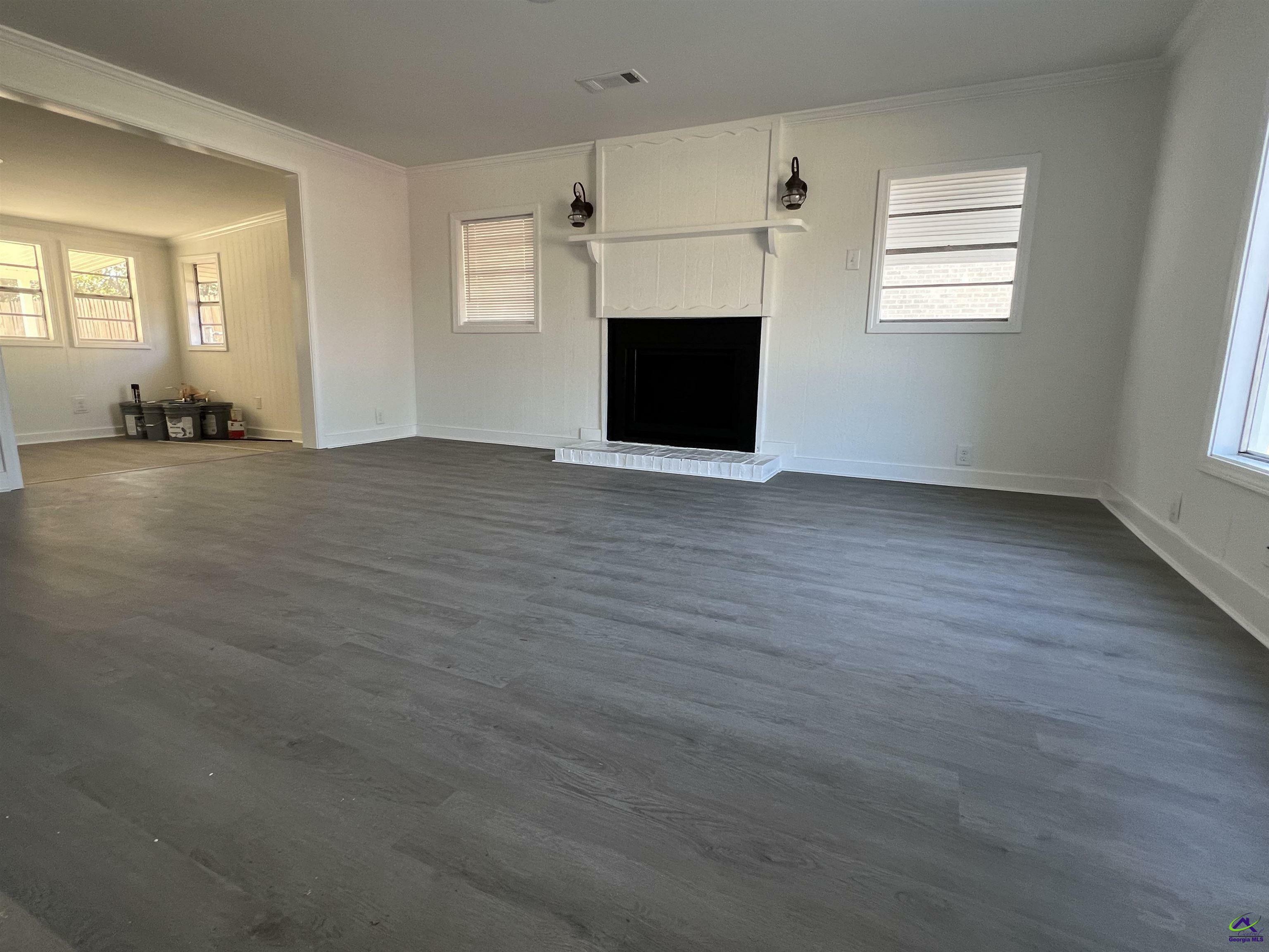 Property Photo:  105 Dudley Street  GA 31088 