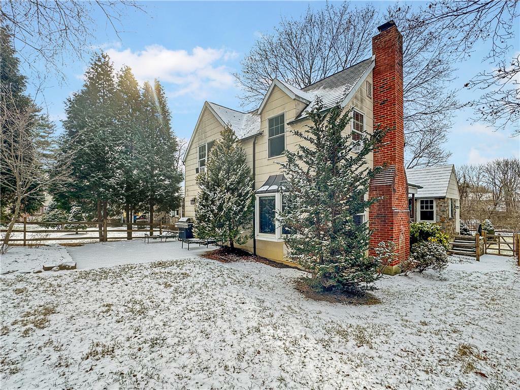 Property Photo:  3213 Center Street  PA 18017 