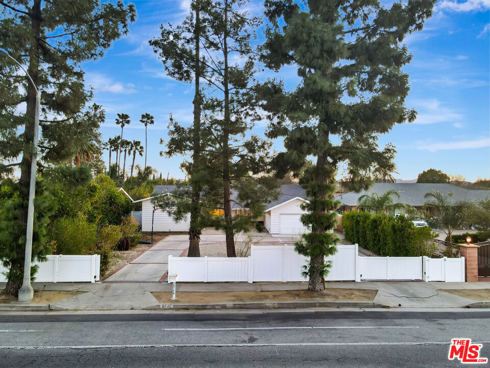 Property Photo: 18748 Devonshire Street CA 91324