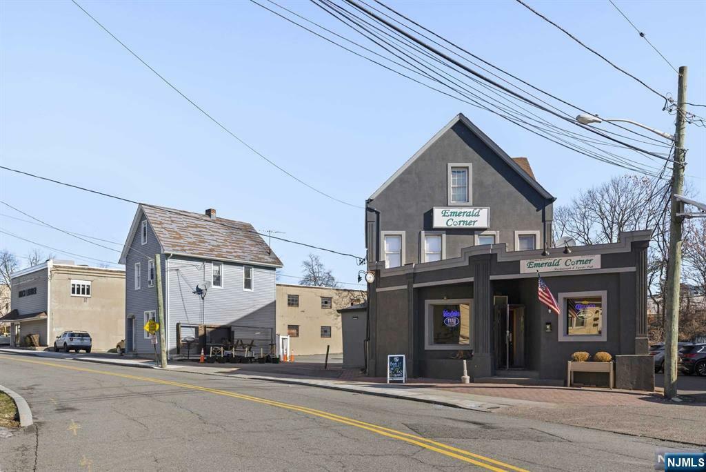 Property Photo:  12 Oak Street  NJ 07014 