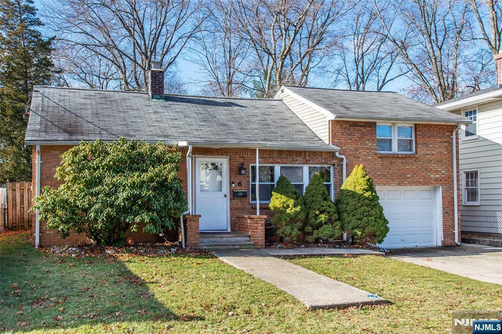 Property Photo: 6 Adams 07420