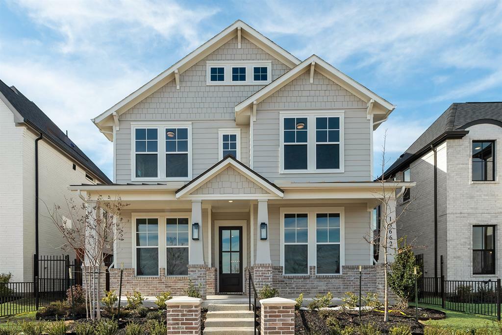 Property Photo: 13662 Colony Mews TX 75033