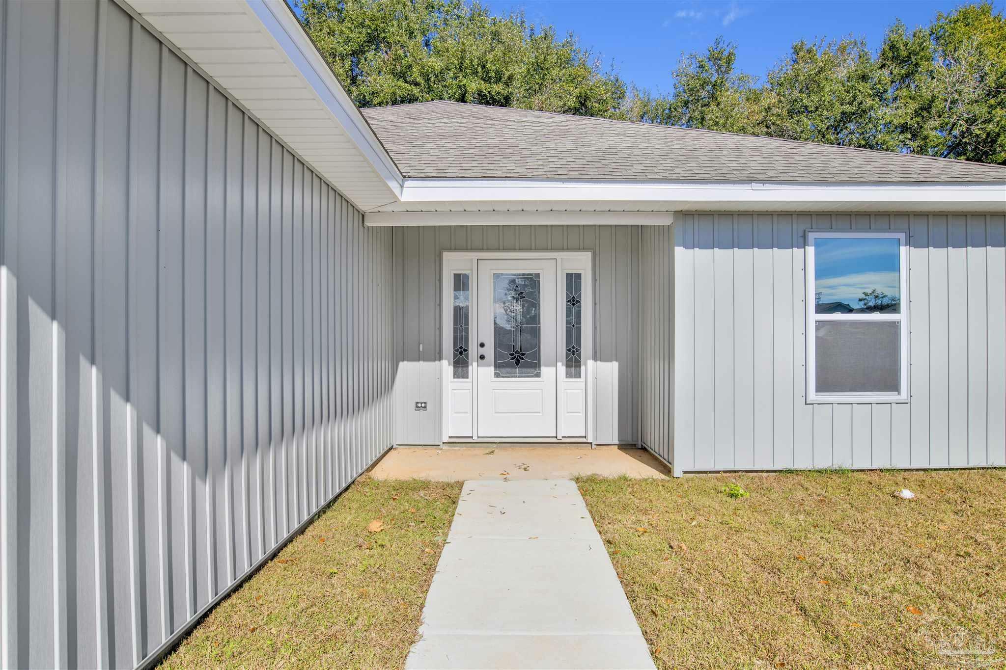 Property Photo:  434 Hilburn Ln  FL 32504 