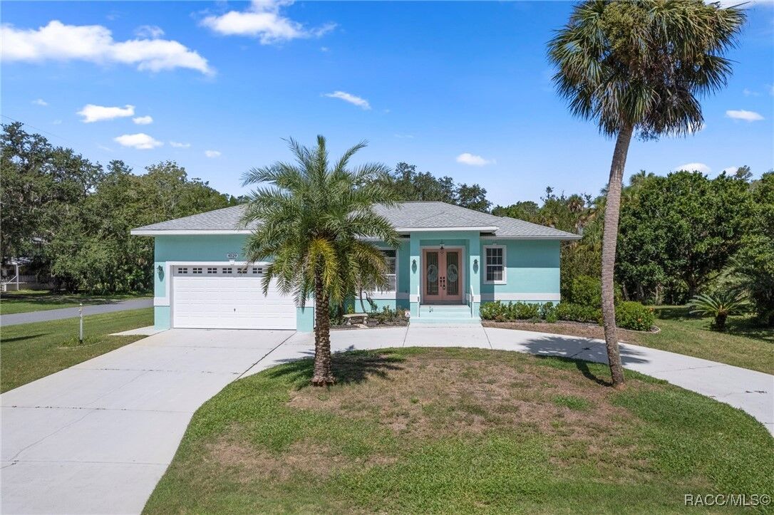Property Photo: 4529 S Sawgrass Circle FL 34448