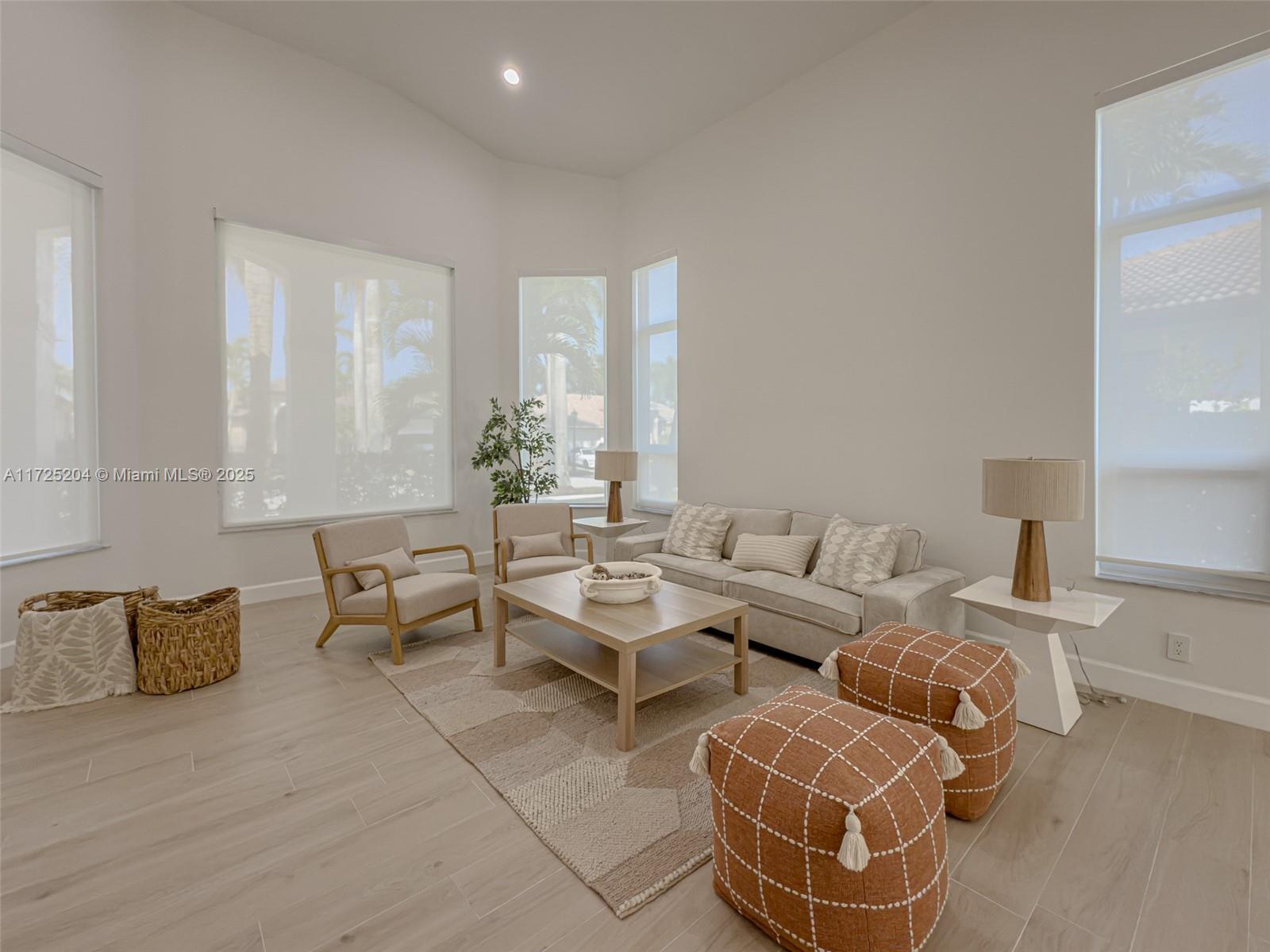 Property Photo: 2556 Jardin Mnr FL 33327