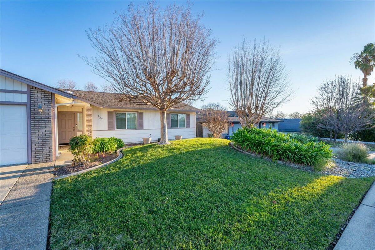 Property Photo:  927 Partridge Drive  CA 96003 