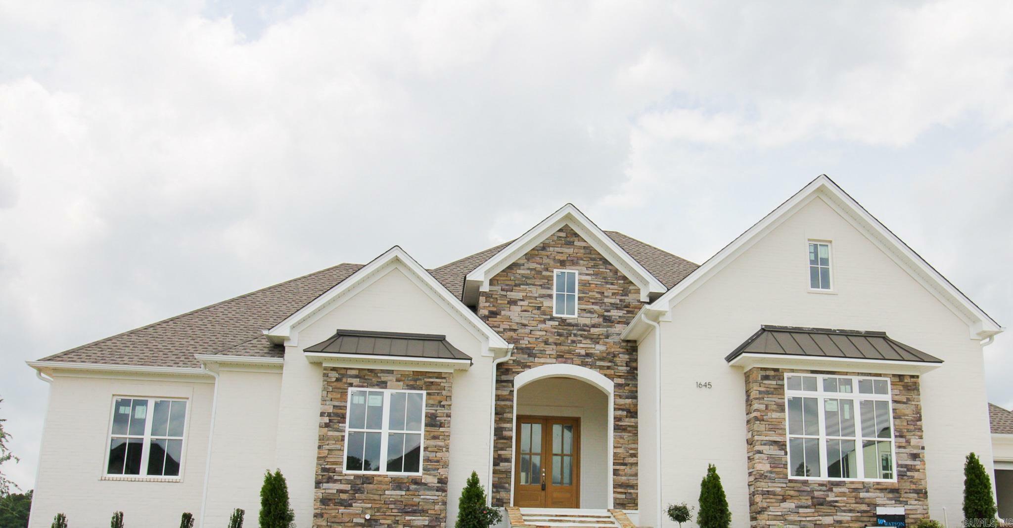 Property Photo: 1645 Dolphin Drive AR 72034