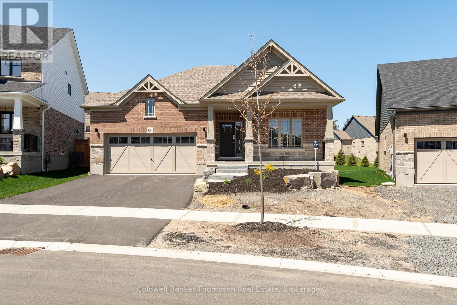 Photo de la propriété: 69 Eaglecrest Avenue ON P1H 0G5