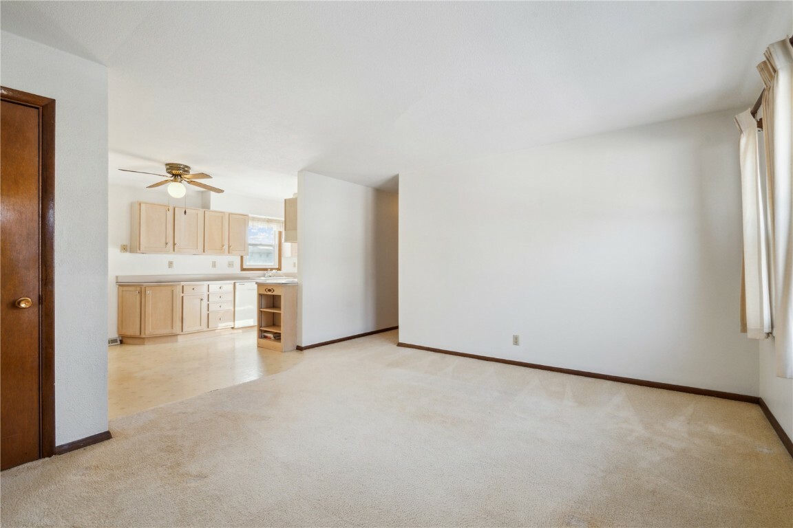 Property Photo: 3001 2nd Ave IA 52404