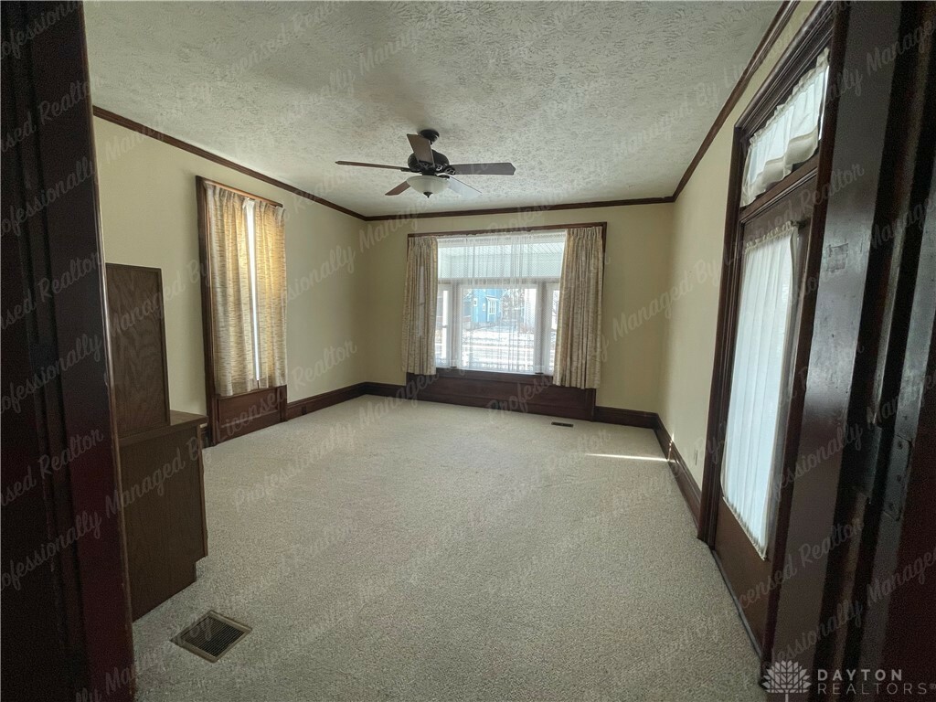 Property Photo:  325 S Plum Street 1  OH 45373 