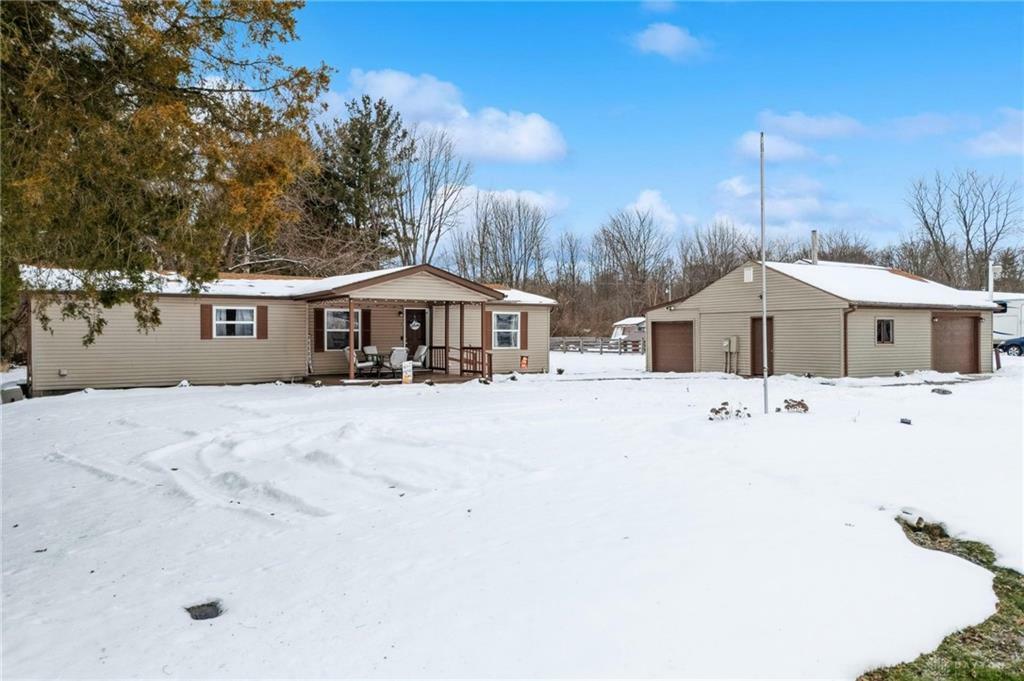 112 Kimlor Lane  Wilmington OH 45177 photo